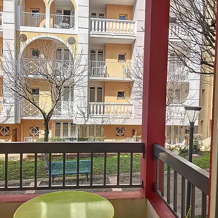 Joli F2 Avec Balcon, Animaux Acceptes - Fr-1-451-216 *