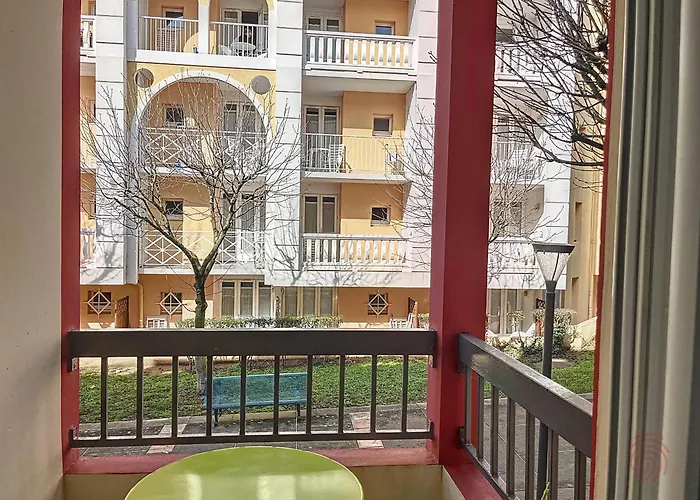 Joli F2 Avec Balcon, Animaux Acceptes - Fr-1-451-216 *